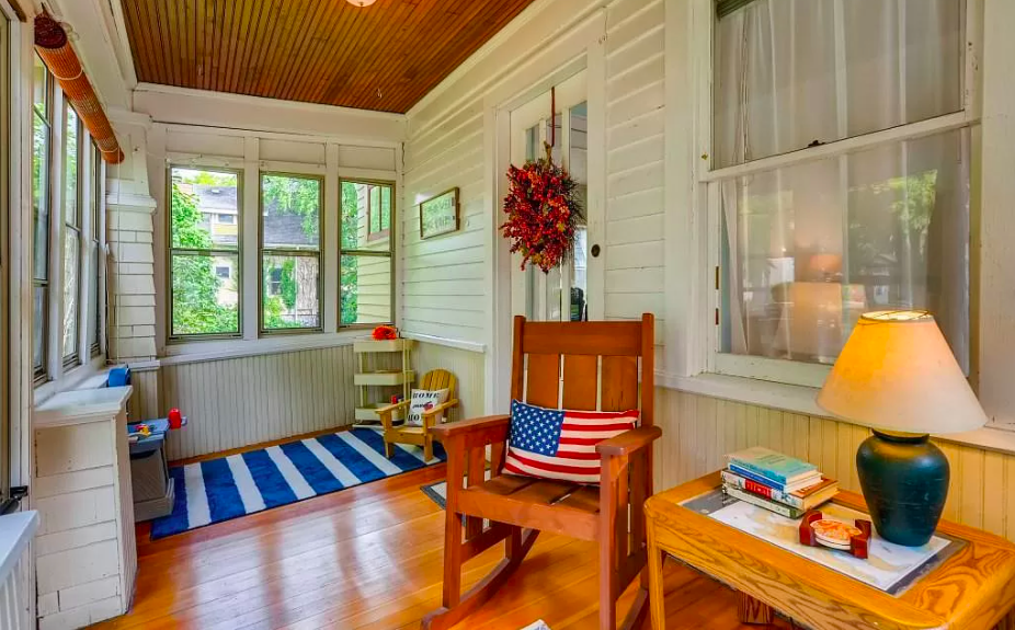 Hudson, Wis. two bedroom home for sale